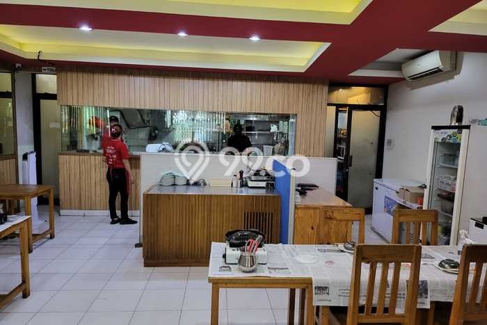 Unit Ruko Dijual di Jakarta Pusat LT 167m2 & LB 200m2 Unit Ruko Dijual di Jakarta Pusat LT 167m2 & LB 200m2