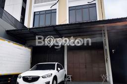 Ruko Area Strategis Kawasan Jelambar, Luas 180m², Siap Usaha Ruko Area Strategis Kawasan Jelambar, Luas 180m², Siap Usaha