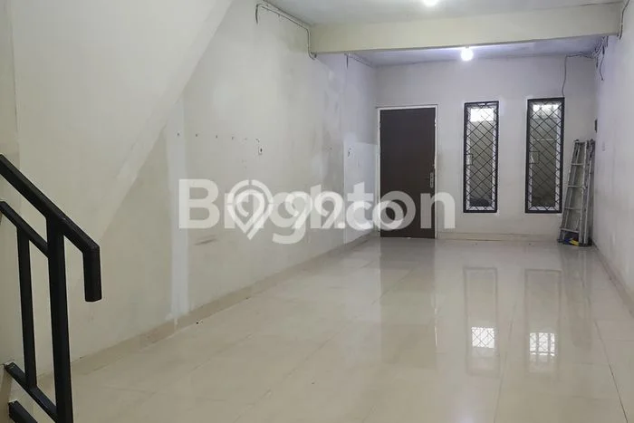 LOKASI STRATEGIS! Ruko Disewakan Kawasan Tambora, Luas 136m², Kawasan Berkembang LOKASI STRATEGIS! Ruko Disewakan Kawasan Tambora, Luas 136m², Kawasan Berkembang