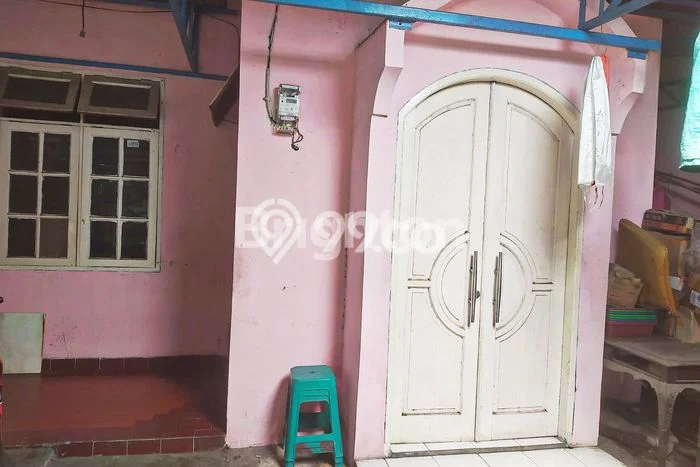 Rumah Modern 2 KT di Cikokol Tangerang Semi Furnished Rumah Modern 2 KT di Cikokol Tangerang Semi Furnished