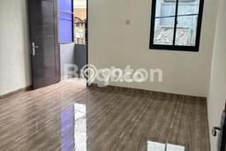 Rumah Minimalis 2 KT di Jelambar Jakarta Barat Rumah Minimalis 2 KT di Jelambar Jakarta Barat