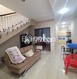 Rumah Minimalis 2 KT LT 76m2 di Jelambar Rumah Minimalis 2 KT LT 76m2 di Jelambar