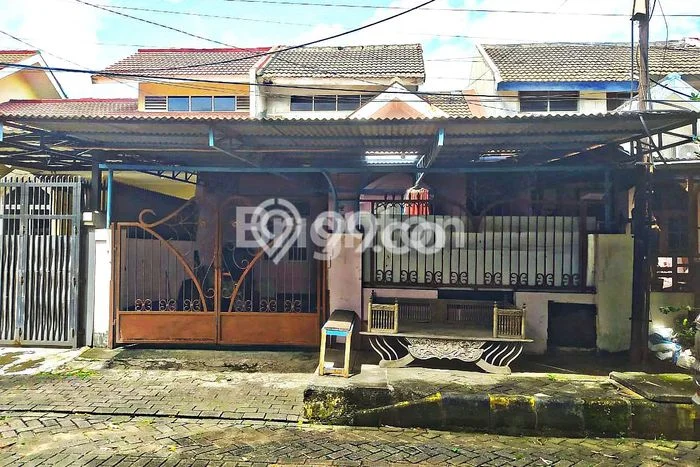 Rumah Modern 2 KT di Cikokol Tangerang Semi Furnished Rumah Modern 2 KT di Cikokol Tangerang Semi Furnished