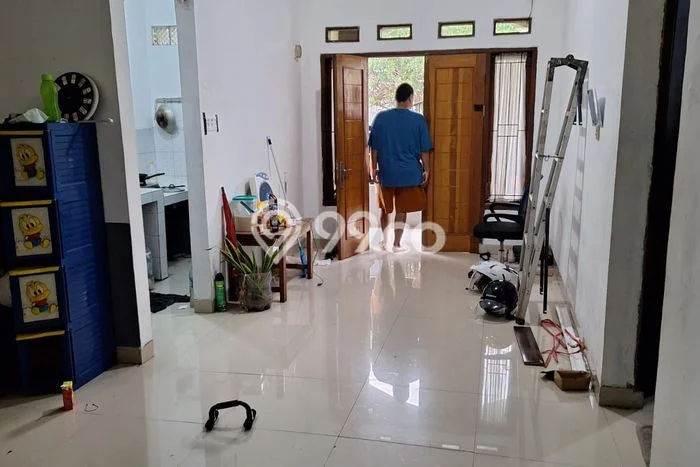 Rumah Luas Asri 4 KT Siap Pakai di Buah Batu Bandung Rumah Luas Asri 4 KT Siap Pakai di Buah Batu Bandung