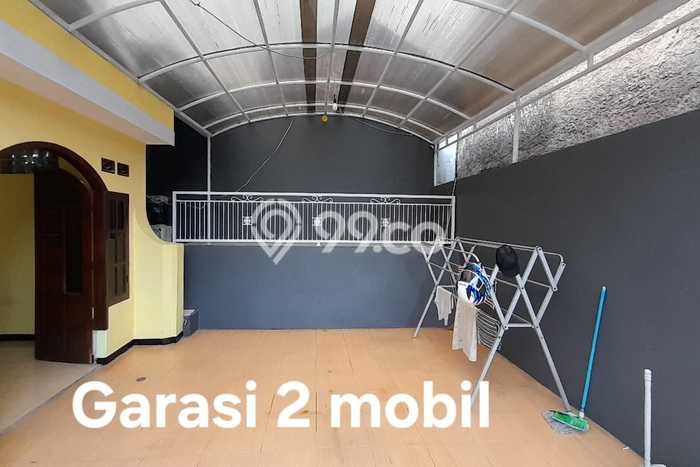 Dijual Rumah 5 Kamar Lokasi Strategis Bagus dan Strategis di Cibeunying Kidul Dijual Rumah 5 Kamar Lokasi Strategis Bagus dan Strategis di Cibeunying Kidul