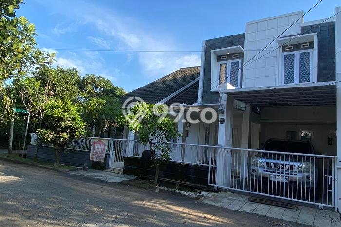 Dijual Hunian Rumah Terawat 5 Kamar di Gede Bage, Bandung Dijual Hunian Rumah Terawat 5 Kamar di Gede Bage, Bandung