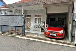 For Sale Rumah 3 Kamar Lokasi Strategis Bagus dan Strategis di Margahayu For Sale Rumah 3 Kamar Lokasi Strategis Bagus dan Strategis di Margahayu