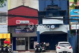Disewakan Komersial di Pusat Kota Surabaya Ramai Strategis Disewakan Komersial di Pusat Kota Surabaya Ramai Strategis