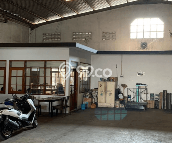 Gudang Bagus Dijual LB 600m2 Lokasi Strategis Bandung Area Cocok untuk Berbisnis Gudang Bagus Dijual LB 600m2 Lokasi Strategis Bandung Area Cocok untuk Berbisnis