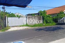 Tanah Dijual Area Strategis di Kerobokan Badung 840m2 Tanah Dijual Area Strategis di Kerobokan Badung 840m2
