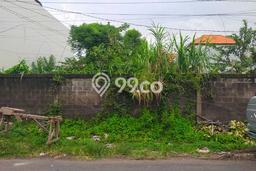 Tanah Dijual Lokasi Strategis di Denpasar dengan Luas 450m2 Tanah Dijual Lokasi Strategis di Denpasar dengan Luas 450m2