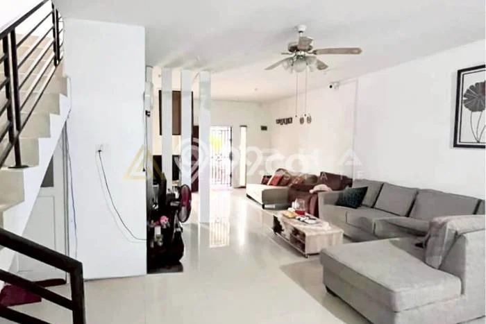 Rumah Modern 3 Kamar LT 120m2 di Batam Centre Rumah Modern 3 Kamar LT 120m2 di Batam Centre