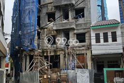 Aset Investasi! Kost Dijual di Menteng, Jakarta Pusat, 24 KT, 23 KM, Luas 540m2 Aset Investasi! Kost Dijual di Menteng, Jakarta Pusat, 24 KT, 23 KM, Luas 540m2