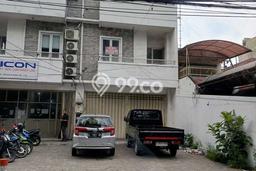 Disewakan Ruko di Pusat Kota Surabaya Ramai Strategis Disewakan Ruko di Pusat Kota Surabaya Ramai Strategis