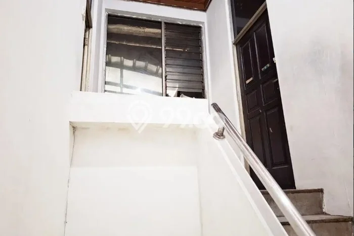 Disewakan Gudang di Kawasan Ramai Cideng Luas 416m2 Disewakan Gudang di Kawasan Ramai Cideng Luas 416m2