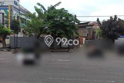Kavling Tanah untuk Dijual di Raya Margorejo, Surabaya, Luas 1000m2 Kavling Tanah untuk Dijual di Raya Margorejo, Surabaya, Luas 1000m2