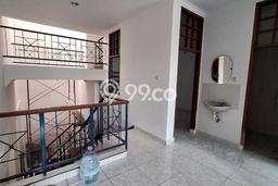 Rumah Mewah Siap Huni LT 108m2 di Kelapa Gading, Jakarta Utara Rumah Mewah Siap Huni LT 108m2 di Kelapa Gading, Jakarta Utara