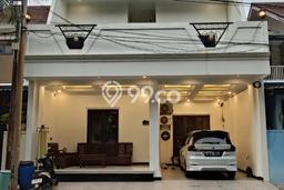 Ready to Use! Luxury House LT 160m2 Desain Modern di Harapan Indah Ready to Use! Luxury House LT 160m2 Desain Modern di Harapan Indah