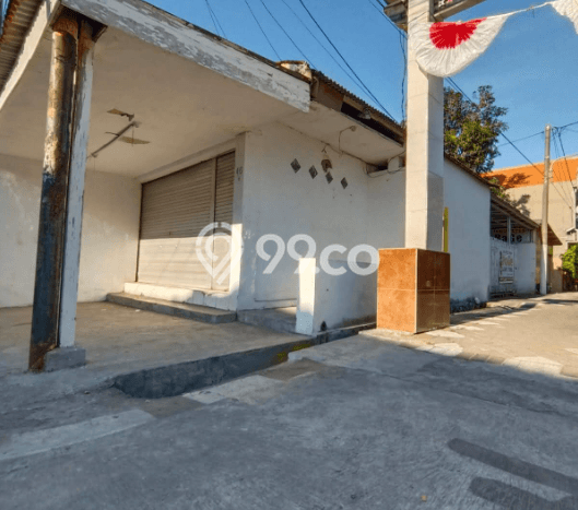 Rumah Eksklusif Siap Huni LT 240m2 di Sawahan, Surabaya Rumah Eksklusif Siap Huni LT 240m2 di Sawahan, Surabaya