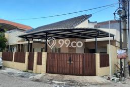 Rumah Modern Cantik 4 Kamar Siap Huni di Wiyung Rumah Modern Cantik 4 Kamar Siap Huni di Wiyung