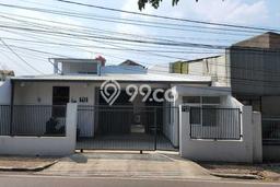 Ruko Dijual di Bandung LT 140m2 & LB 100m2 Lokasi Terbaik! Ruko Dijual di Bandung LT 140m2 & LB 100m2 Lokasi Terbaik!