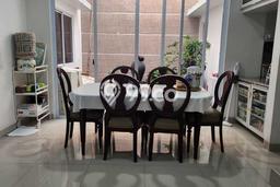 Jual Rumah Luas Elegan Dengan View Eksklusif di Green Lake City, Jakarta Barat Jual Rumah Luas Elegan Dengan View Eksklusif di Green Lake City, Jakarta Barat