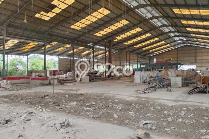 Unit Gudang disewakan di Cakung Jakarta Timur dengan LT 6000m2 / LB 5000m2 Unit Gudang disewakan di Cakung Jakarta Timur dengan LT 6000m2 / LB 5000m2
