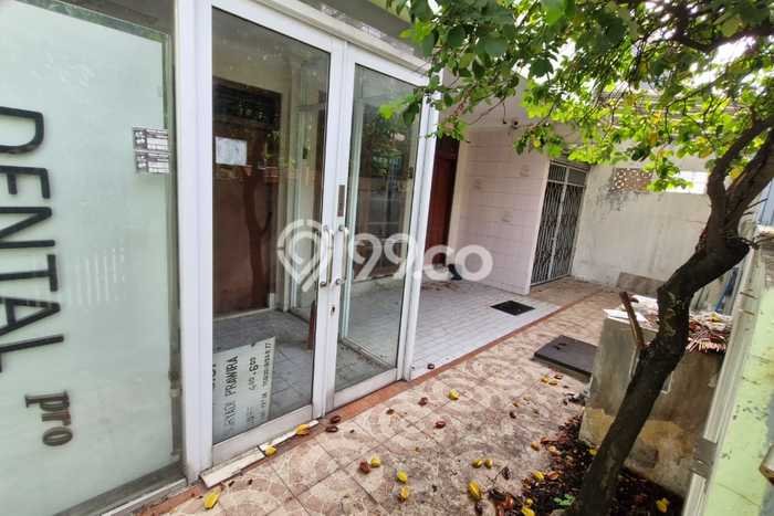 Rumah Luxury Modern Siap Huni di Jelambar Jakarta Barat Rumah Luxury Modern Siap Huni di Jelambar Jakarta Barat