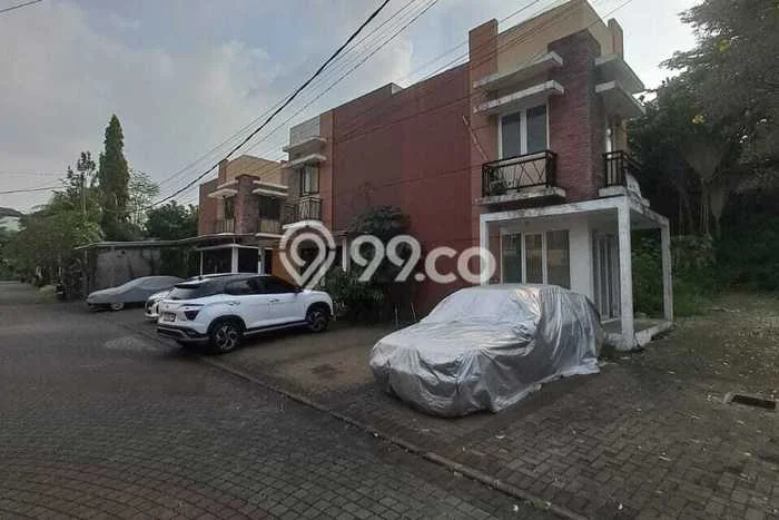 POTENSI BESAR! Ruko di Cinere, Luas 30m2m², Posisi Jalan Utama POTENSI BESAR! Ruko di Cinere, Luas 30m2m², Posisi Jalan Utama