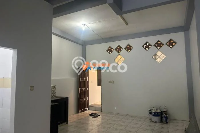 AREA KOMERSIAL! Ruko For Rent di Batam Centre, Luas 144m², Akses Strategis AREA KOMERSIAL! Ruko For Rent di Batam Centre, Luas 144m², Akses Strategis