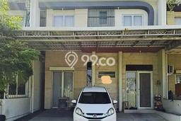 Dijual Rumah Strategis Bagus Punya 3 KT di Wiyung Surabaya SHM Dijual Rumah Strategis Bagus Punya 3 KT di Wiyung Surabaya SHM