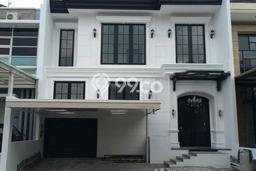 Ready to Use! Premium House LT 180m2 Desain Elegan di Pakuwon Indah Ready to Use! Premium House LT 180m2 Desain Elegan di Pakuwon Indah