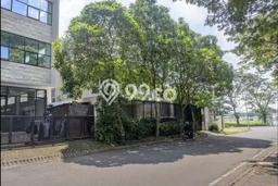 Rumah Elit Modern Tanpa Renovasi di Citraland Surabaya Rumah Elit Modern Tanpa Renovasi di Citraland Surabaya