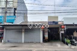 Rumah Luas Asri 2 KT Siap Pakai di Manukan Surabaya Rumah Luas Asri 2 KT Siap Pakai di Manukan Surabaya