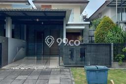 Hunian Elit LB 200m2 Siap Pakai Desain Elegan di Graha, Surabaya Hunian Elit LB 200m2 Siap Pakai Desain Elegan di Graha, Surabaya