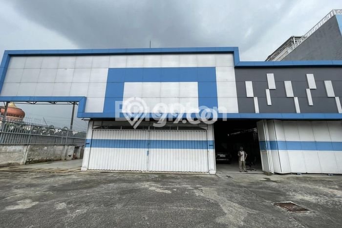Gudang Dijual Lokasi Stratagis di Cipondoh Tangerang Cocok untuk Investasi Gudang Dijual Lokasi Stratagis di Cipondoh Tangerang Cocok untuk Investasi