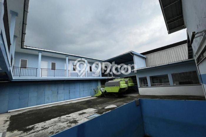 Gudang Dijual Lokasi Stratagis di Cipondoh Tangerang Cocok untuk Investasi Gudang Dijual Lokasi Stratagis di Cipondoh Tangerang Cocok untuk Investasi