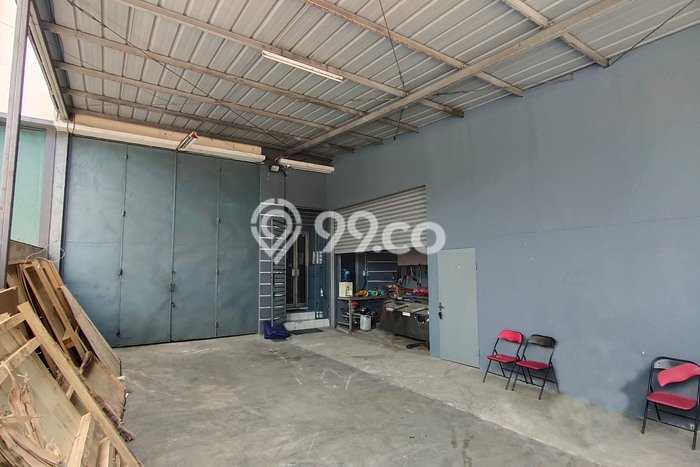 Unit Gudang Dijual di Jakarta Utara LT 252m2 & LB 395m2 Unit Gudang Dijual di Jakarta Utara LT 252m2 & LB 395m2