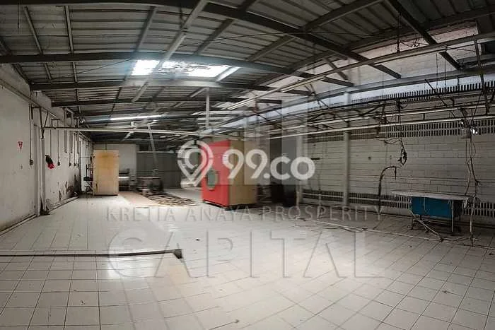 Gudang Area Niaga di , Luas 2000m2m², Siap Operasi Gudang Area Niaga di , Luas 2000m2m², Siap Operasi