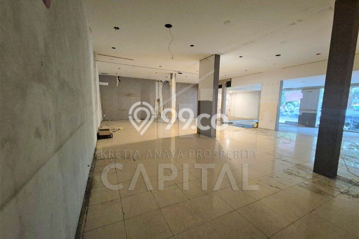 Unit Komersial Paling Strategis di Sukajadi Bandung dengan LB 350m2 Unit Komersial Paling Strategis di Sukajadi Bandung dengan LB 350m2
