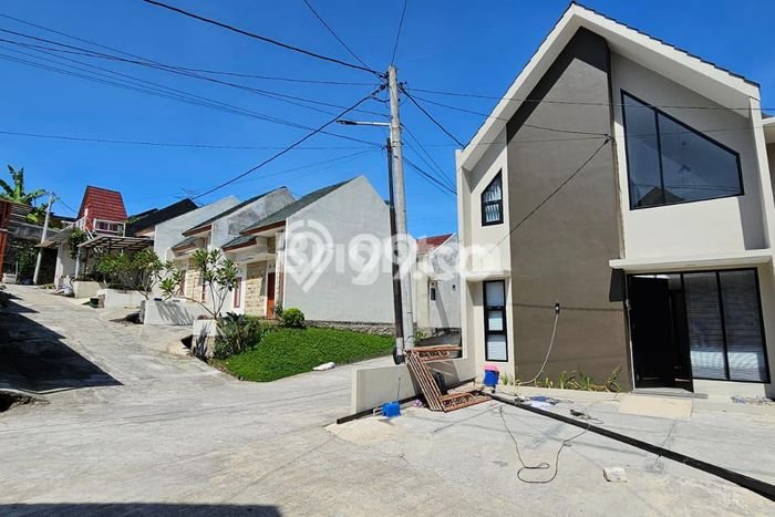 PROMO SPESIAL! Rumah Untuk Investasi di Ungaran Timur, LT 69m2m² LB 54m2m² PROMO SPESIAL! Rumah Untuk Investasi di Ungaran Timur, LT 69m2m² LB 54m2m²
