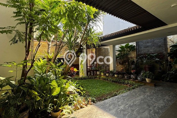 Hunian Mewah LB 400m2 Siap Pakai Desain Elegan di BSD, Tangerang Hunian Mewah LB 400m2 Siap Pakai Desain Elegan di BSD, Tangerang