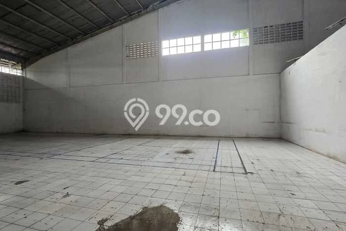 FOR RENT! Gudang di Moch Toha Cocok untuk Bisnis 3150m2 FOR RENT! Gudang di Moch Toha Cocok untuk Bisnis 3150m2