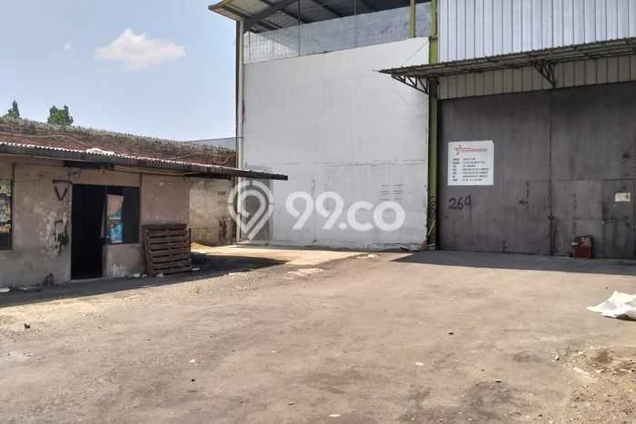 Gudang untuk Disewa di Pusat Bandung Luas Bangunan 504m2 Gudang untuk Disewa di Pusat Bandung Luas Bangunan 504m2