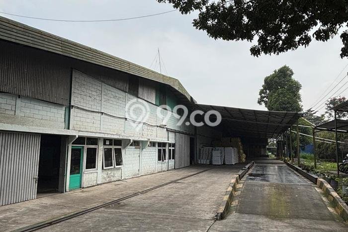 Unit Gudang Dijual di Batujajar Bandung Barat 7500m2 Unit Gudang Dijual di Batujajar Bandung Barat 7500m2