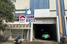 Gudang di Pulo Gadung, Luas 144m2m², Jalan Utama, Lokasi Strategis Gudang di Pulo Gadung, Luas 144m2m², Jalan Utama, Lokasi Strategis