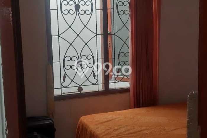 Rumah Strategis Modern Lb 150m2 di Kelapa Gading, Jakarta Utara Rumah Strategis Modern Lb 150m2 di Kelapa Gading, Jakarta Utara