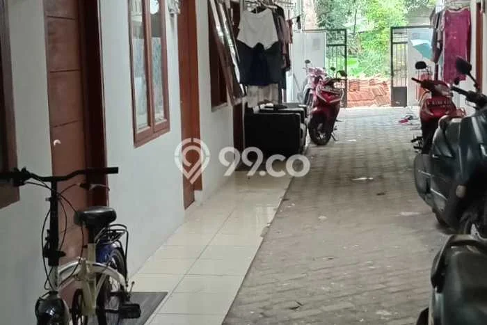 Dijual Kost di Kawasan Jatisampurna, Bekasi, Spesifikasi 15 KT, 15 KM, 500m2 Dijual Kost di Kawasan Jatisampurna, Bekasi, Spesifikasi 15 KT, 15 KM, 500m2