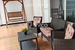 Hunian 3 Kamar Lengkap Dikontrakkan di Kebayoran Baru Harga Kompetitif Hunian 3 Kamar Lengkap Dikontrakkan di Kebayoran Baru Harga Kompetitif
