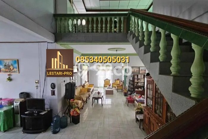 PROPERTI UNGGULAN! Rumah Strategis di Malalayang, Luas 332m2m² Bangunan 150m2m² PROPERTI UNGGULAN! Rumah Strategis di Malalayang, Luas 332m2m² Bangunan 150m2m²